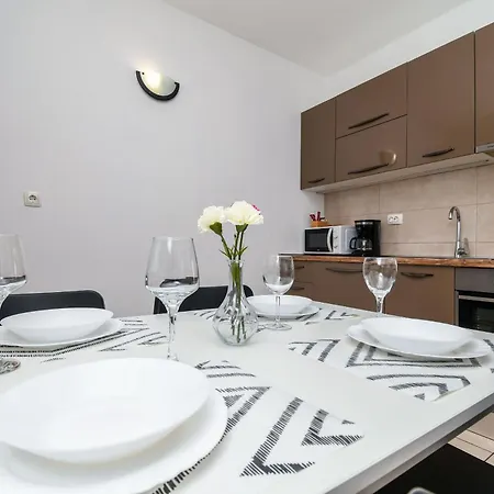 Mara Appartement *