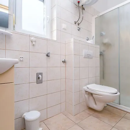 Appartement Mara *