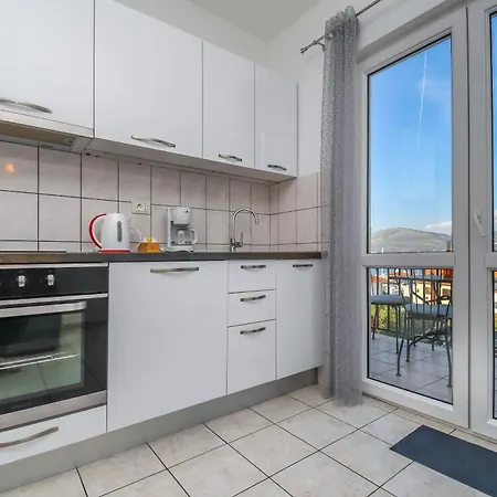 Mara Appartement Trogir