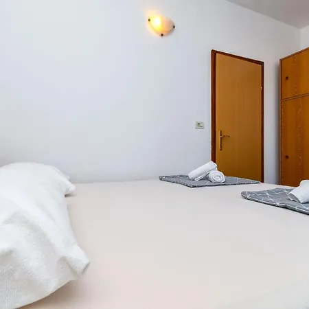 Mara Apartment Trogir