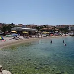 Mara Traù
