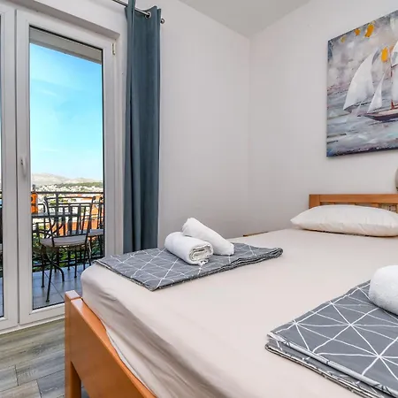 Mara Apartmán